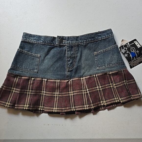 Tyte Jeans Vintage‎ Denim Jean Pleated Mini Skirt Size 5 Small NWT - Picture 1 of 7